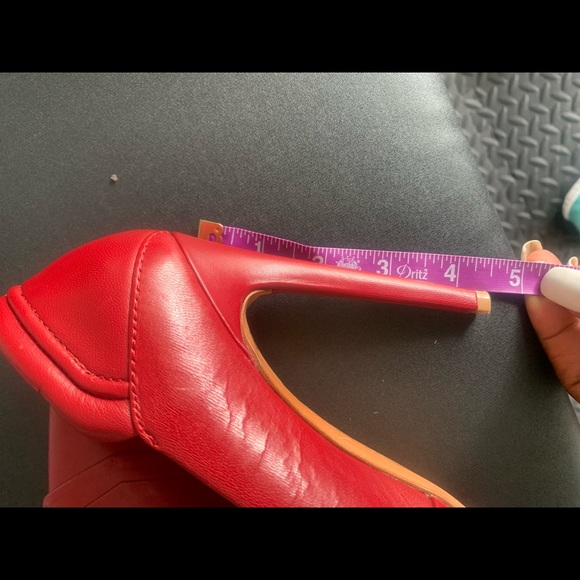 Brand New L.A.M.B red pumps heels, in GORGEOUS condition 🥰!! - Picture 6 of 7